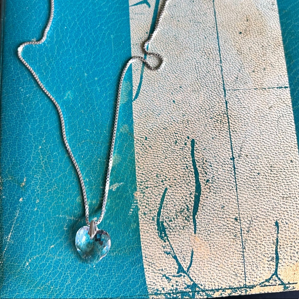 Swarovski Heart Necklace on Sterling Silver .925 box chain 🤍